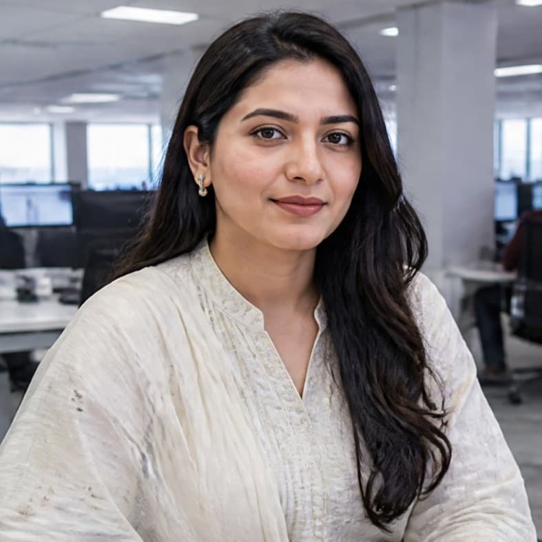 Client review portrait of Zainab Yusuf SaaS Product Lead Lahore for Zain S. Full Stack AI Automation Developer